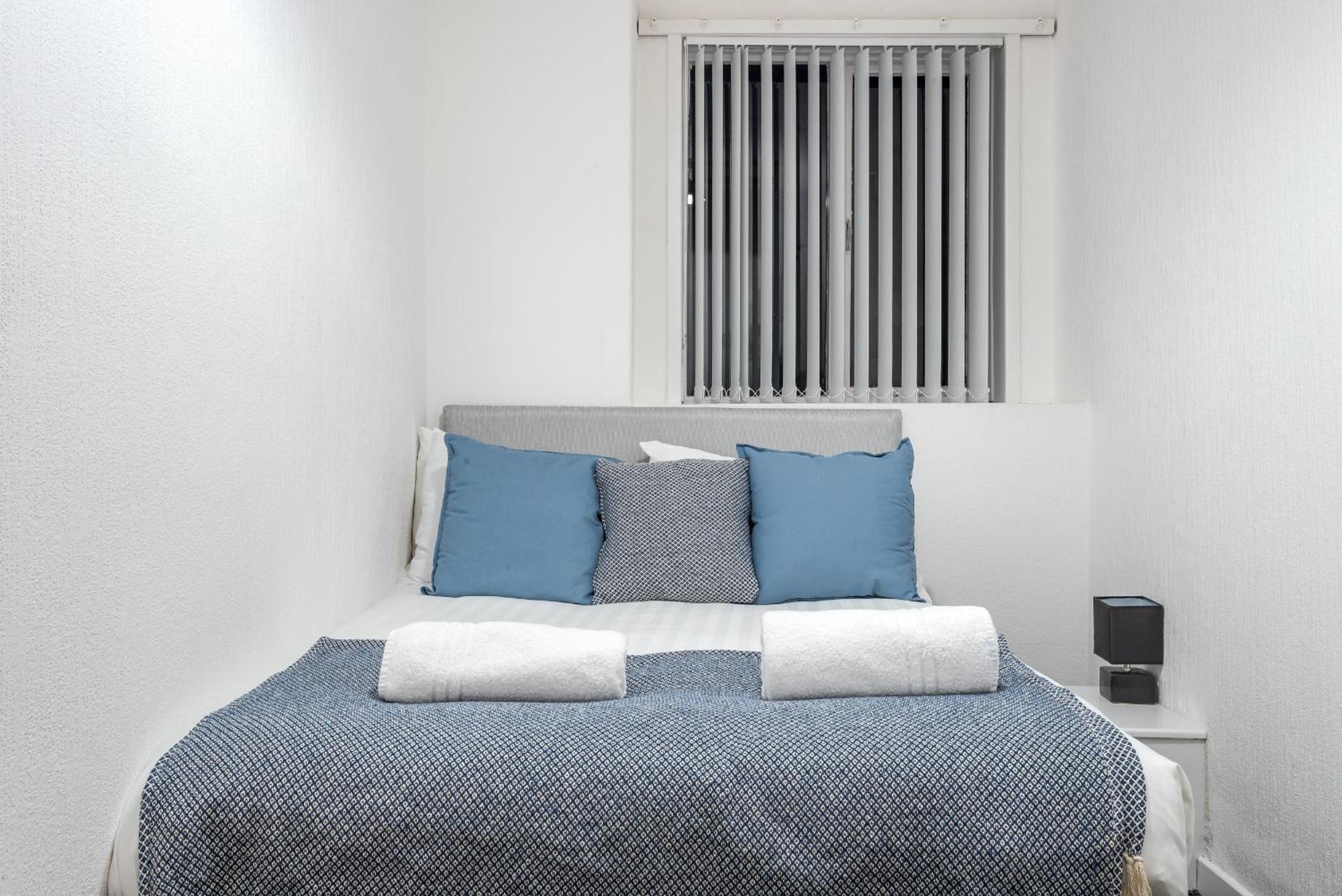 Velvet Coaster Apartments Μπλάκπουλ Εξωτερικό φωτογραφία