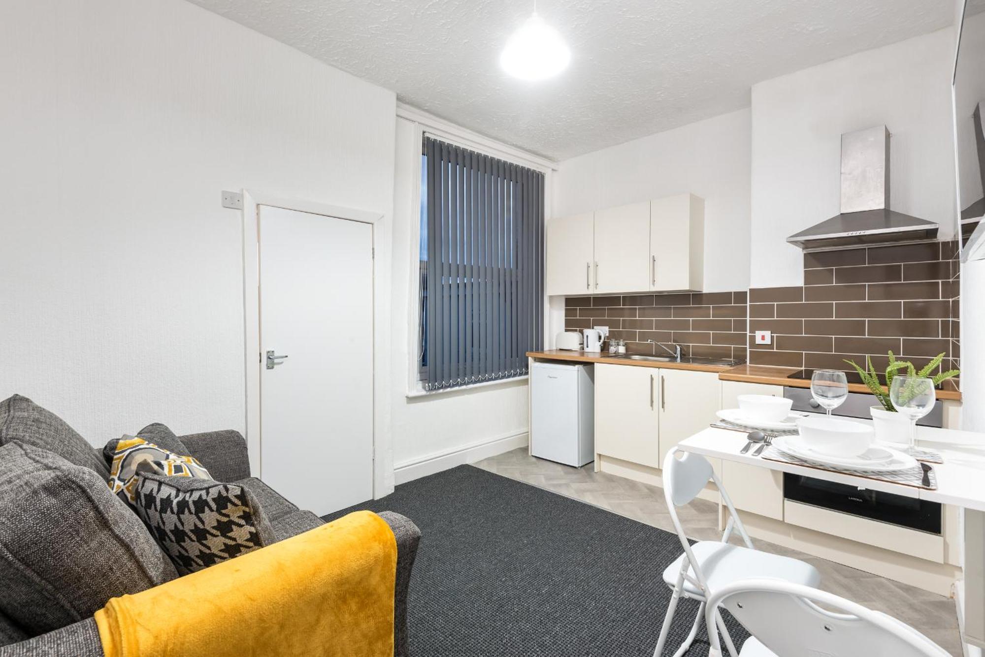 Velvet Coaster Apartments Μπλάκπουλ Εξωτερικό φωτογραφία