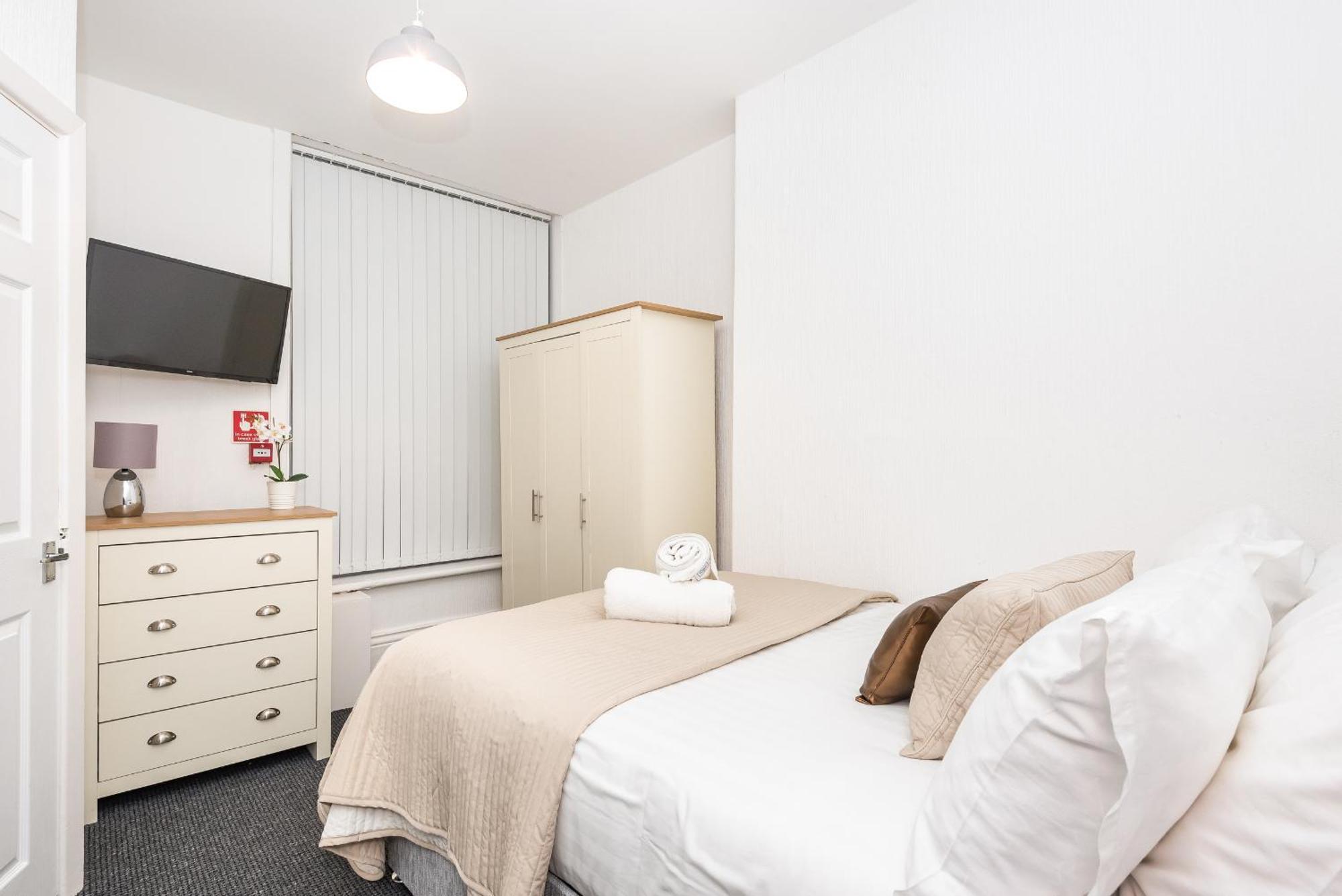Velvet Coaster Apartments Μπλάκπουλ Εξωτερικό φωτογραφία
